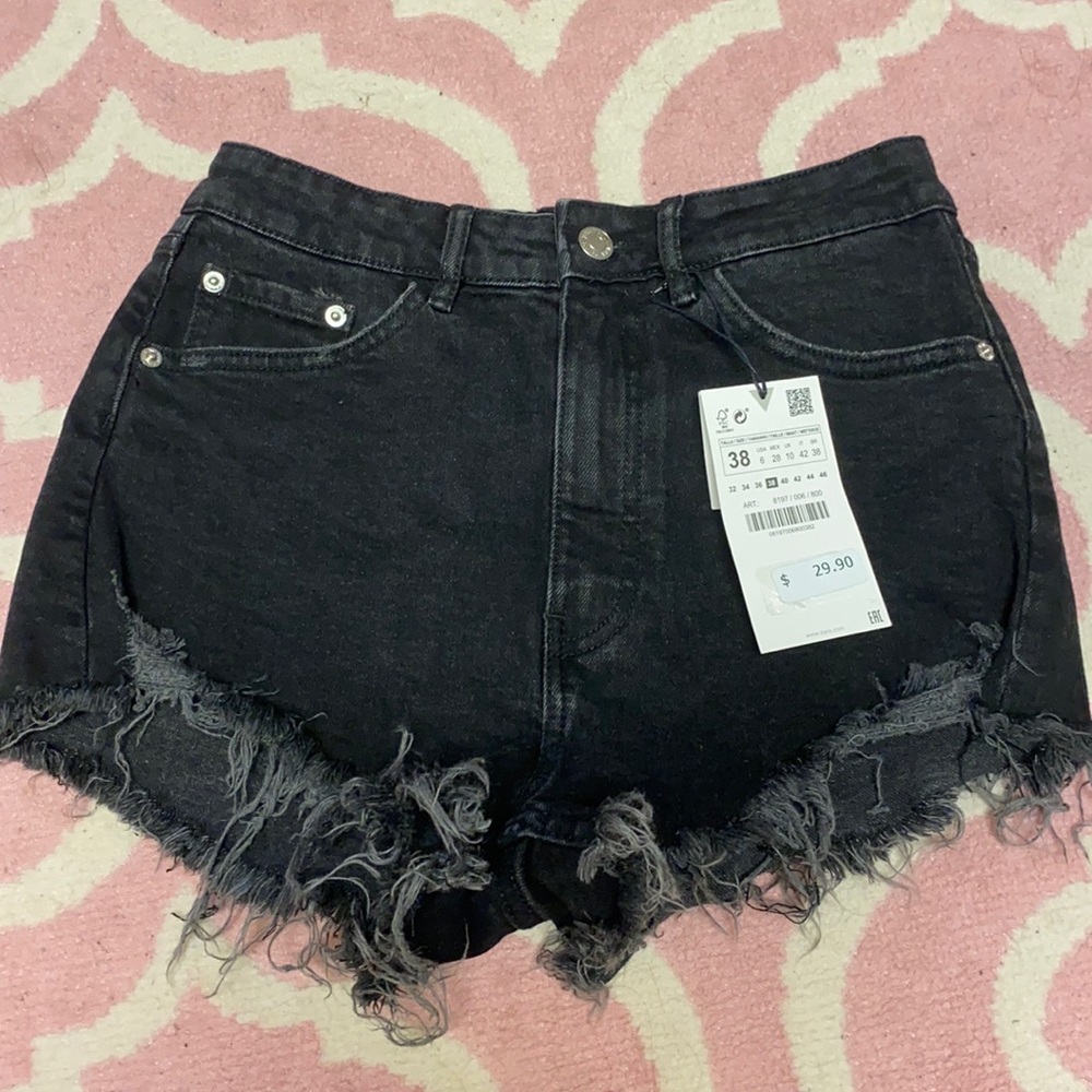 Zara Hi-Rise Black Denim Shorts